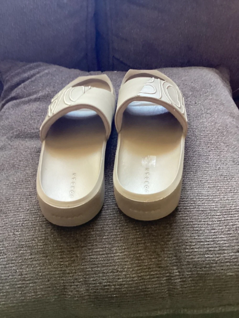Woman’s Air Jordan Beige Slides - Picture 2 of 7